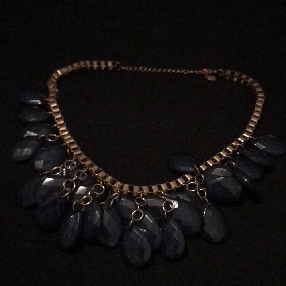 18 inch navy beaded necklace